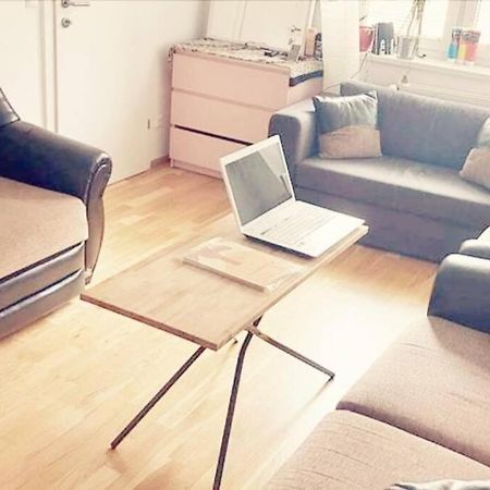 Schone Wohnung Mit Balkon Vienna Esterno foto