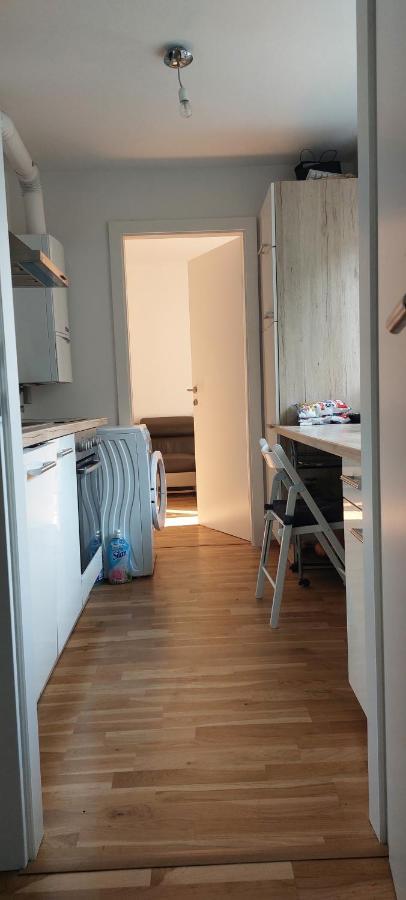 Schone Wohnung Mit Balkon Vienna Esterno foto