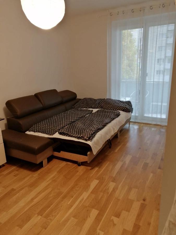 Schone Wohnung Mit Balkon Vienna Esterno foto